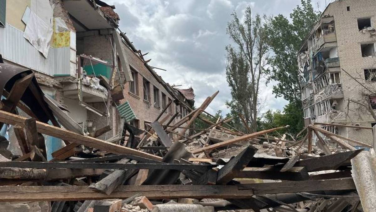 Ворог здійснив 36 ударів по населених пунктах Запорізької області: 4 людей загинуло, 12 поранено