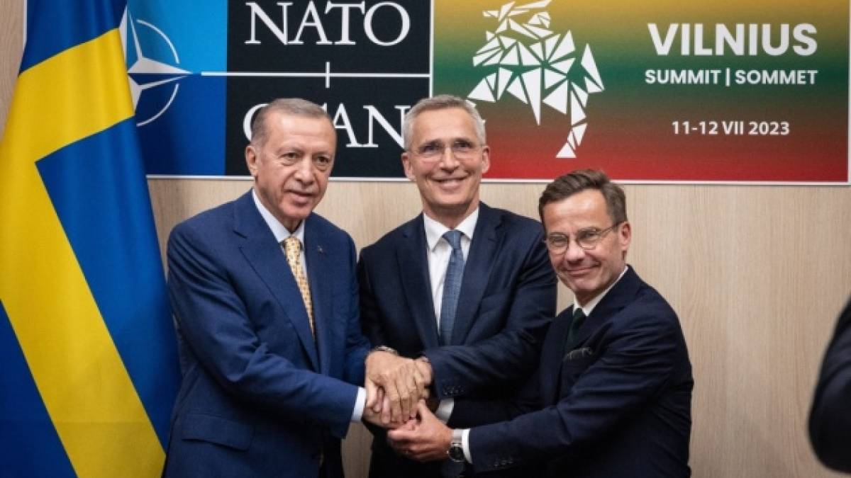 Фото: twitter.com/jensstoltenberg