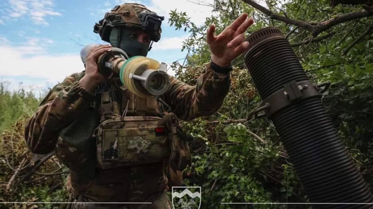 Загальні бойові втрати противника з 24.02.22 по 17.07.23 – Генштаб ЗСУ: 238300 (+620) осіб, 428 (+3) засобів ППО, 685 (+4) РСЗВ, 4504 (+23) артсистеми