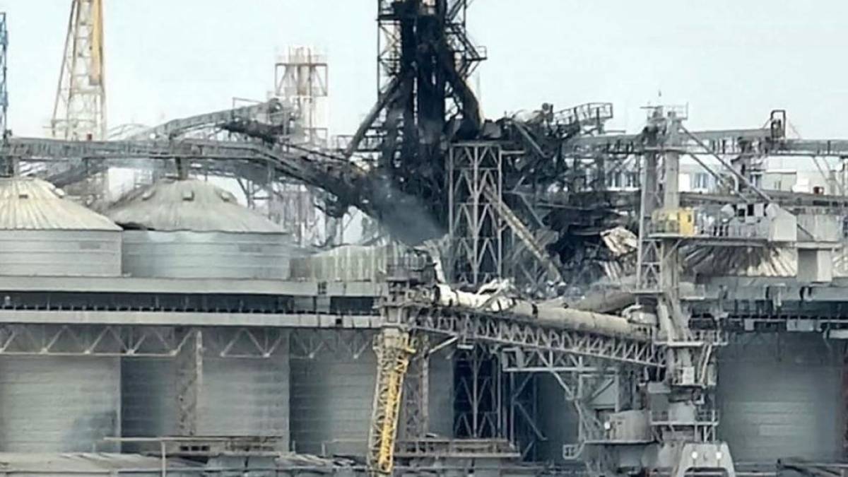 Ракетною атакою по Одесі росія покарала Китай