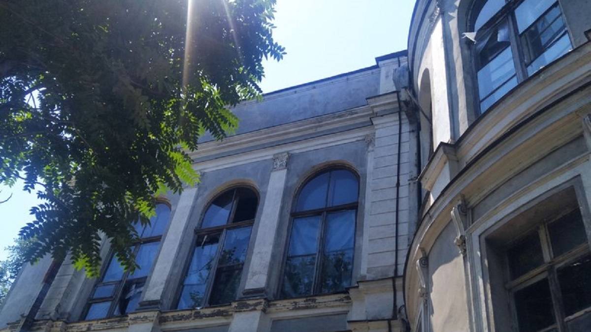 российские ракеты повредили музеи и памятники архитектуры в Одессе