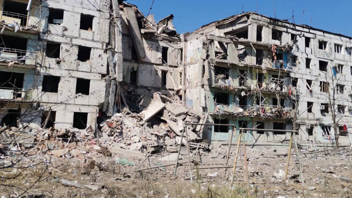 На Запоріжжі після ворожих обстрілів поліцейські зареєстрували руйнування в 21 населеному пункті