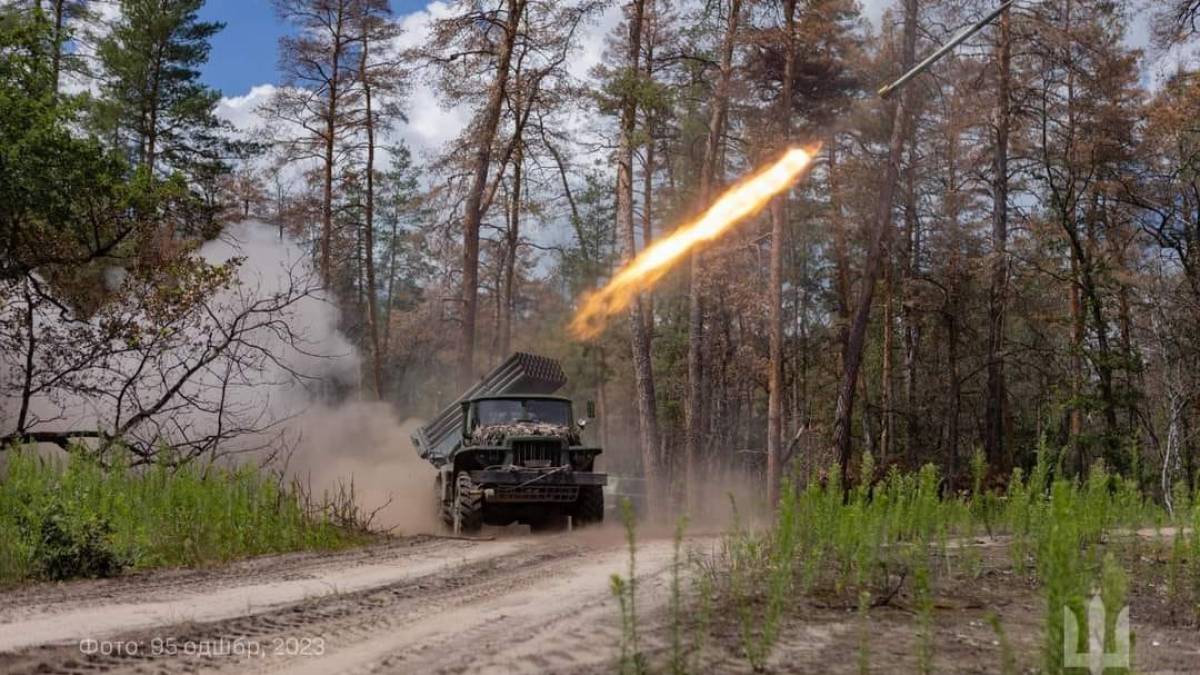 Загальні бойові втрати противника з 24.02.22 по 29.07.23 – Генштаб ЗСУ: 245220 (+390) осіб, 710 (+1) спецтехніки, 4786 (+11) артсистем, 8167 (+6) ББМ