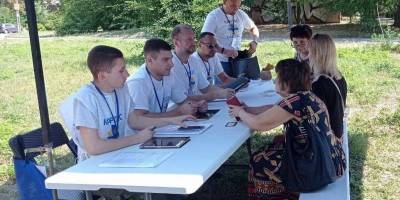 Благодійники – мешканцям постраждалого від обстрілів житла