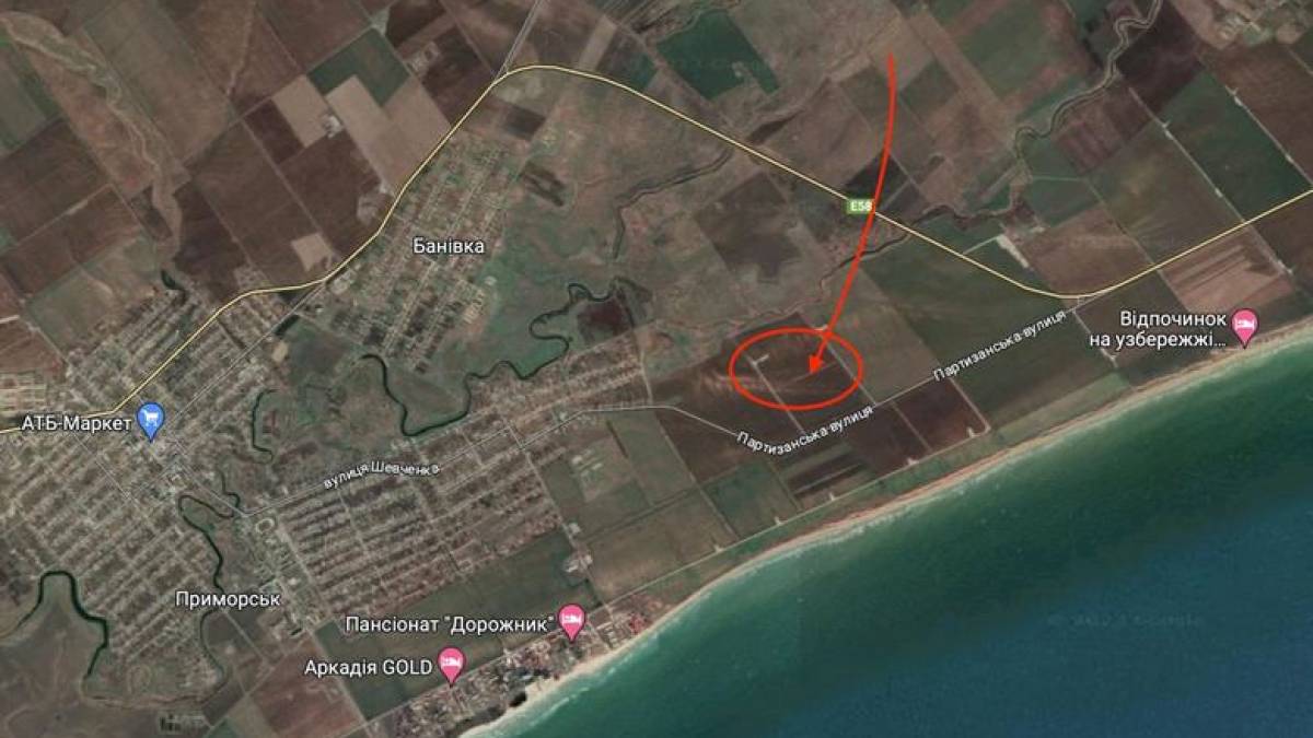 Гучно між Бердянськом і Приморськом: детонують боєприпаси рашистів
