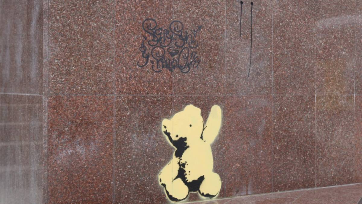 У Запоріжжі з’явилися інтерактивні зникаючі графіті: хто їх малює?
