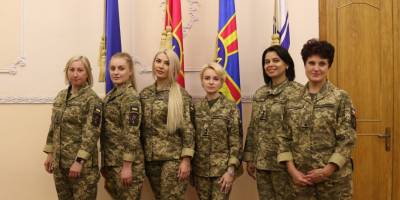 Вперше в історії України: жіноча літня польова форма офіційно поставлена на забезпечення – МОУ