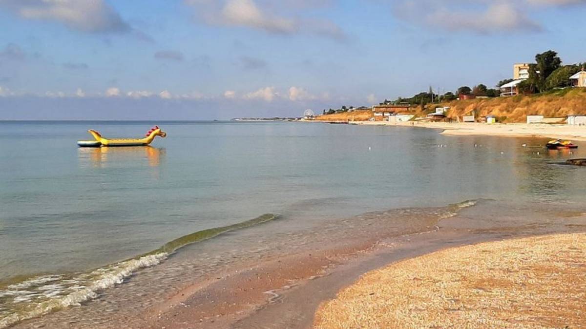 Кирилівка на Запоріжжі “відпочиває” від курортників