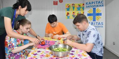 Впевнені кроки у доросле життя