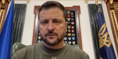 Зеленський про рішення РНБО: Звільняємо всіх обласних військкомів