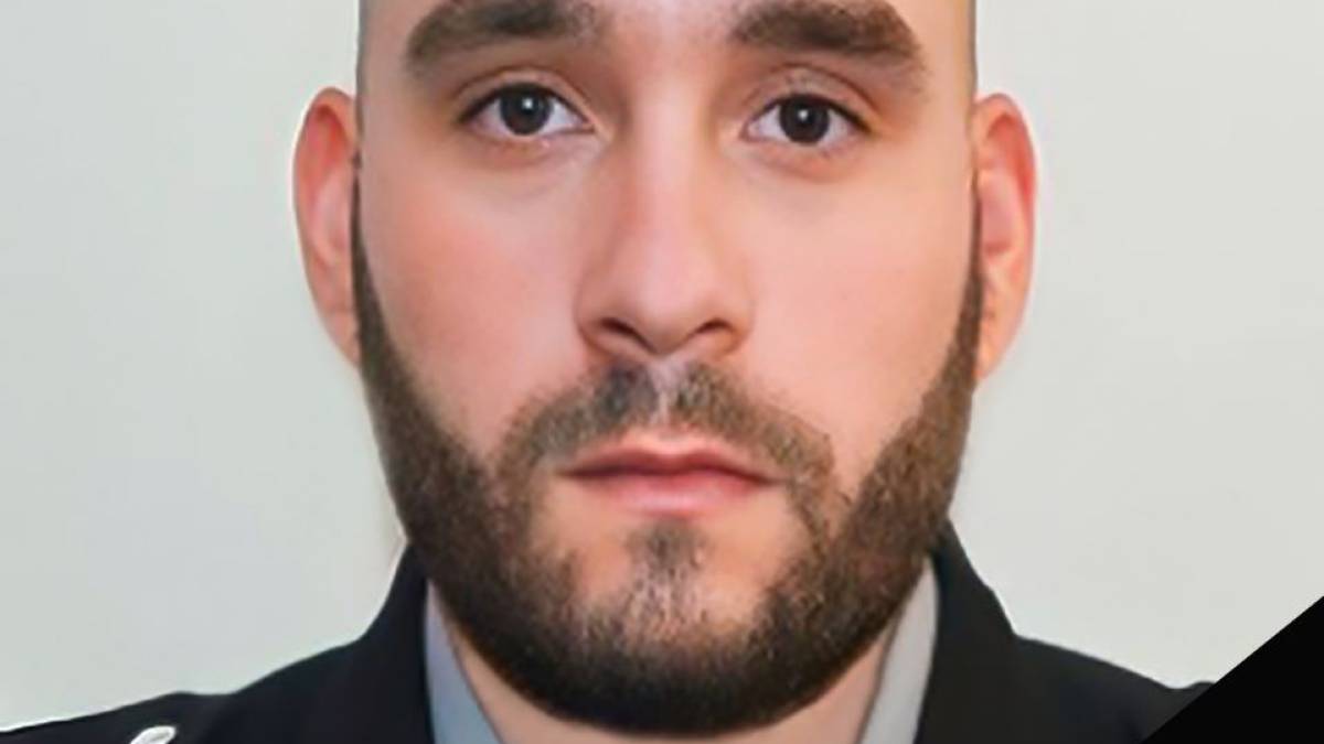 Під час ворожого авіаудару по Оріхову загинув капітан поліції