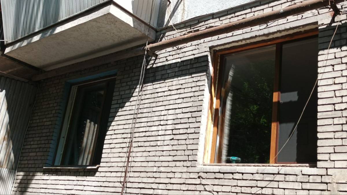 Запорізькому художнику повернули світло в оселю