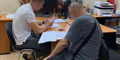 У Запоріжжі працівник воєнкомату отримав два протоколи про корупцію
