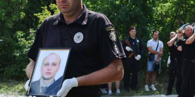 У Запоріжжі попрощалися із загиблим поліцейським Олексієм Лемешком (фото)