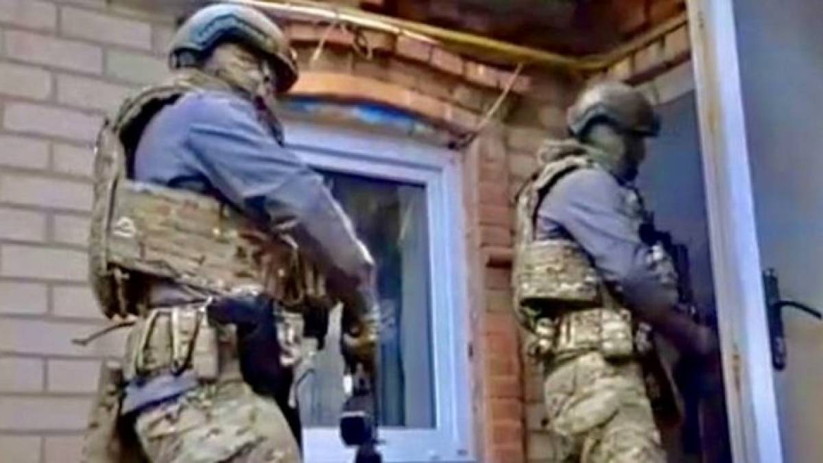 Села навколо Бердянська рашисти заполонили своїми вояками та технікою
