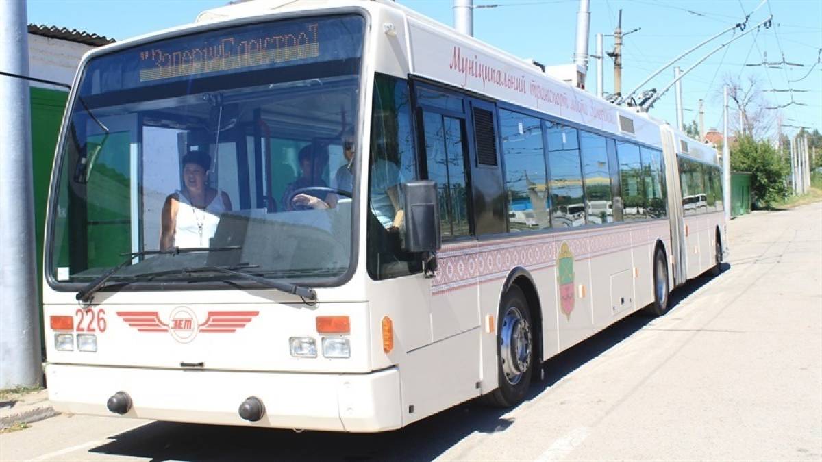 У Запоріжжі 24 серпня відбудуться тимчасові зміни в роботі громадського транспорту