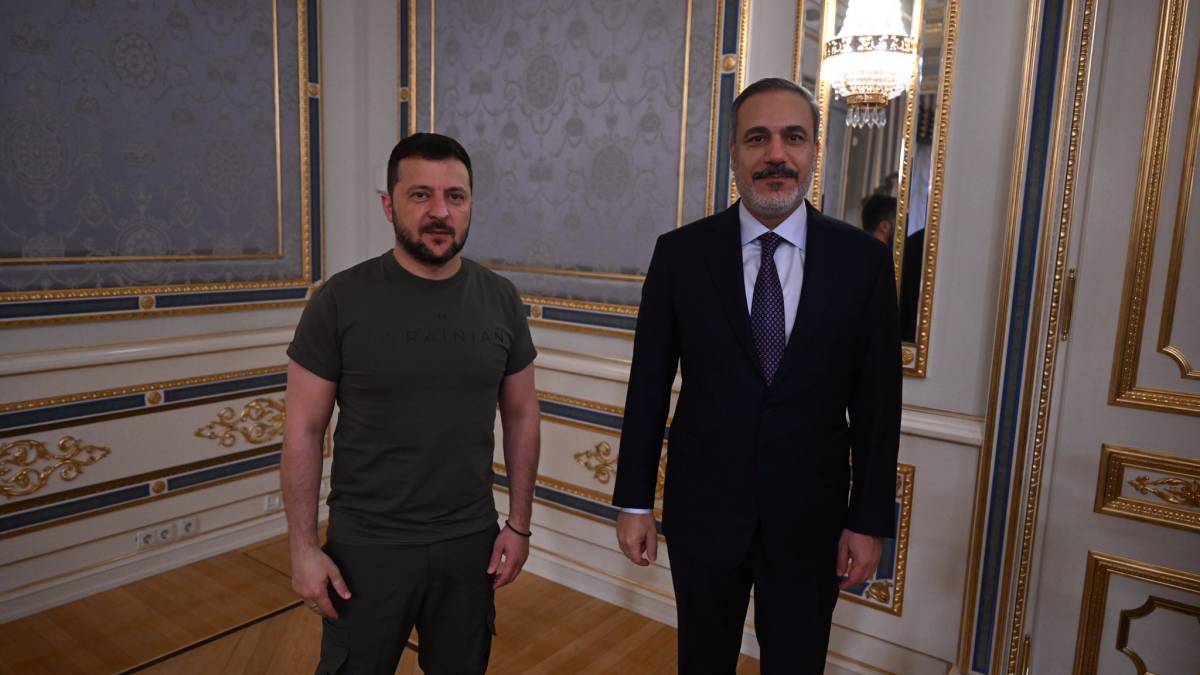 У Києві перебуває з візитом міністр закордонних справ Туреччини Хакан Фідан