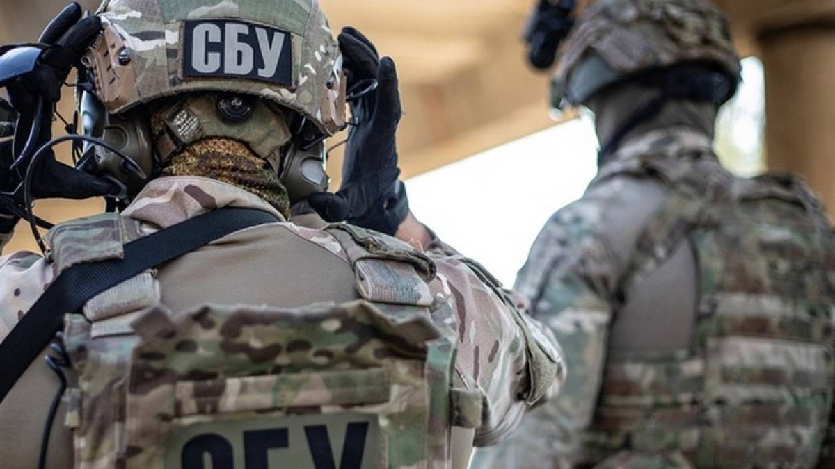 СБУ викрила бізнесмена, який вивозив зерно з окупованого Бердянська до рф