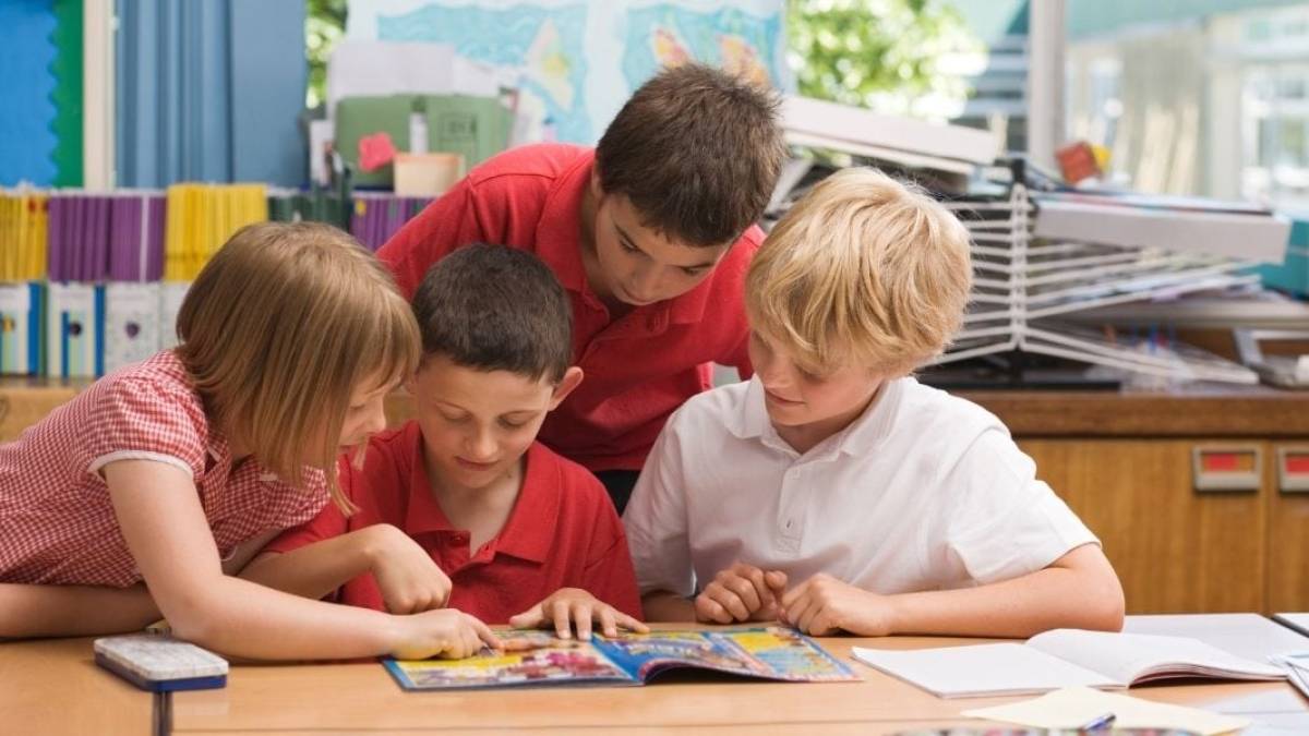 28 серпня в Україні та світі – Міжнародний день публічного читання коміксів