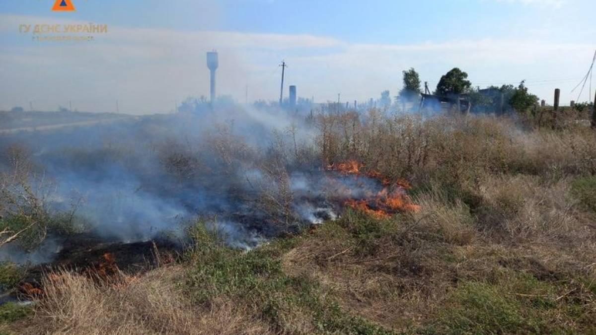 У Запорізькій області внаслідок ворожих обстрілів виникло 8 пожеж