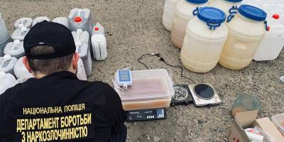 У Запоріжжі на покинутій фермі працювала сучасна високотехнологічна нарколабораторія: подробиці