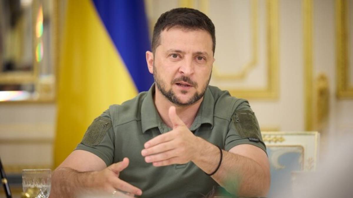 Наступ, перевірки ВЛК та підготовка до зими: Зеленський провів Ставку