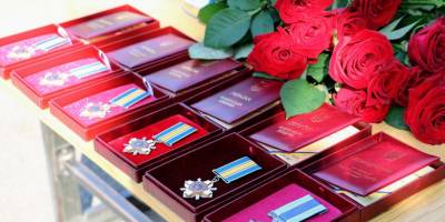 У Запоріжжі сім’ям загиблих нацгвардійців вручили посмертні нагороди «За мужність»