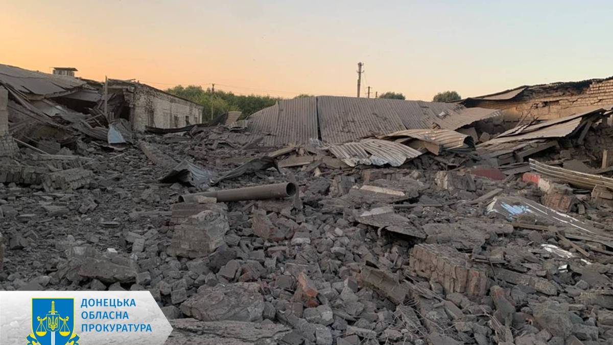 В ніч на 30 серпня росіяни накрили вогнем Донеччину: двоє загиблих, семеро поранених