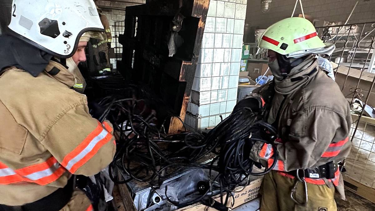 Рятувальники ліквідували пожежу в одній з лікарень Запоріжжя