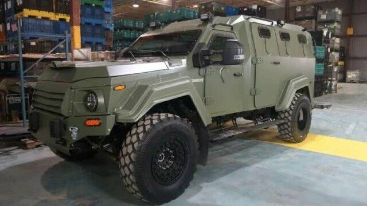 Украина получит крупную партию бронированных «медеваков» – Зеленский