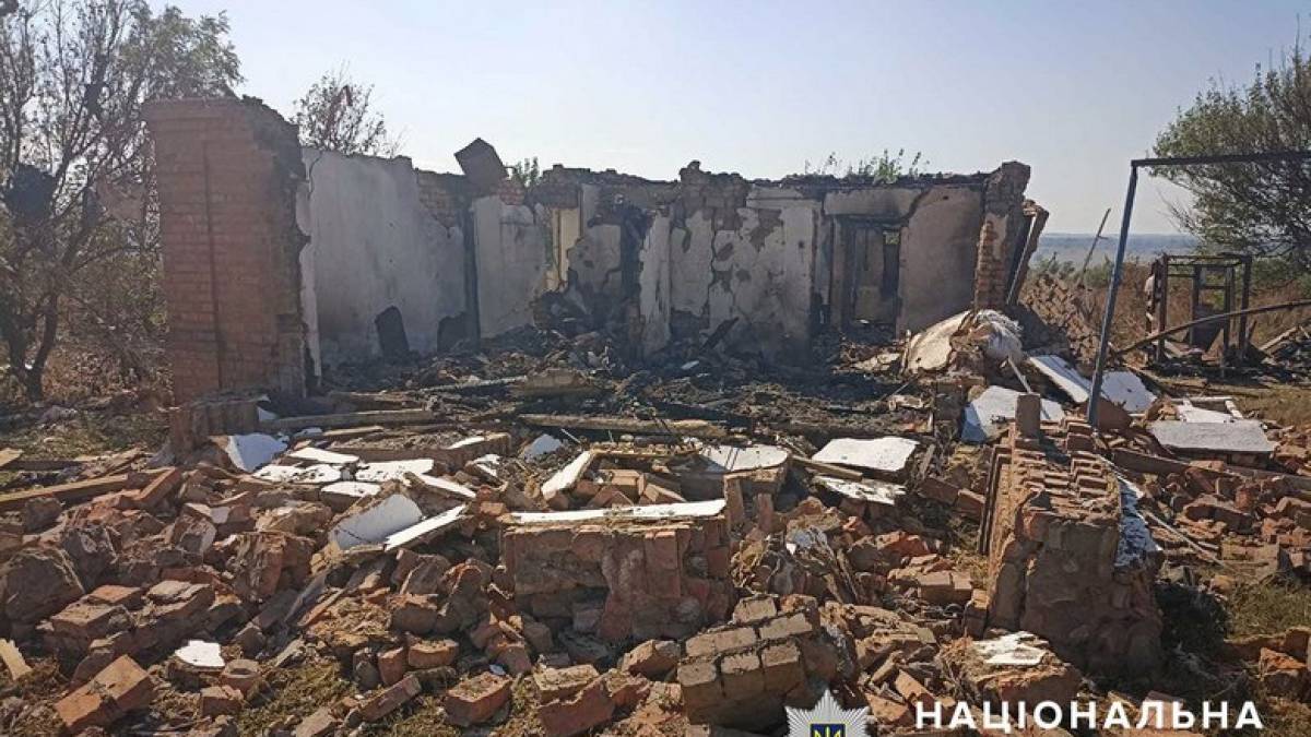 На Запоріжжі ворог обстріляв 29 населених пунктів: наслідки атак задокументували поліцейські