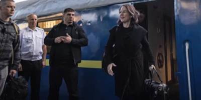 “Україна захищає усіх нас”: глава МЗС Німеччини Бербок прибула до Києва