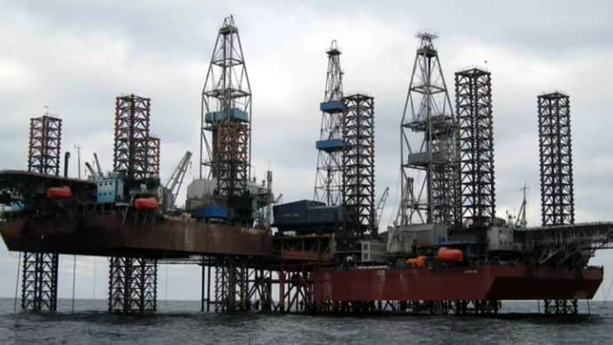Україна повернула під контроль “вишки Бойка” у Чорному морі — подробиці та фото від ГУР МО