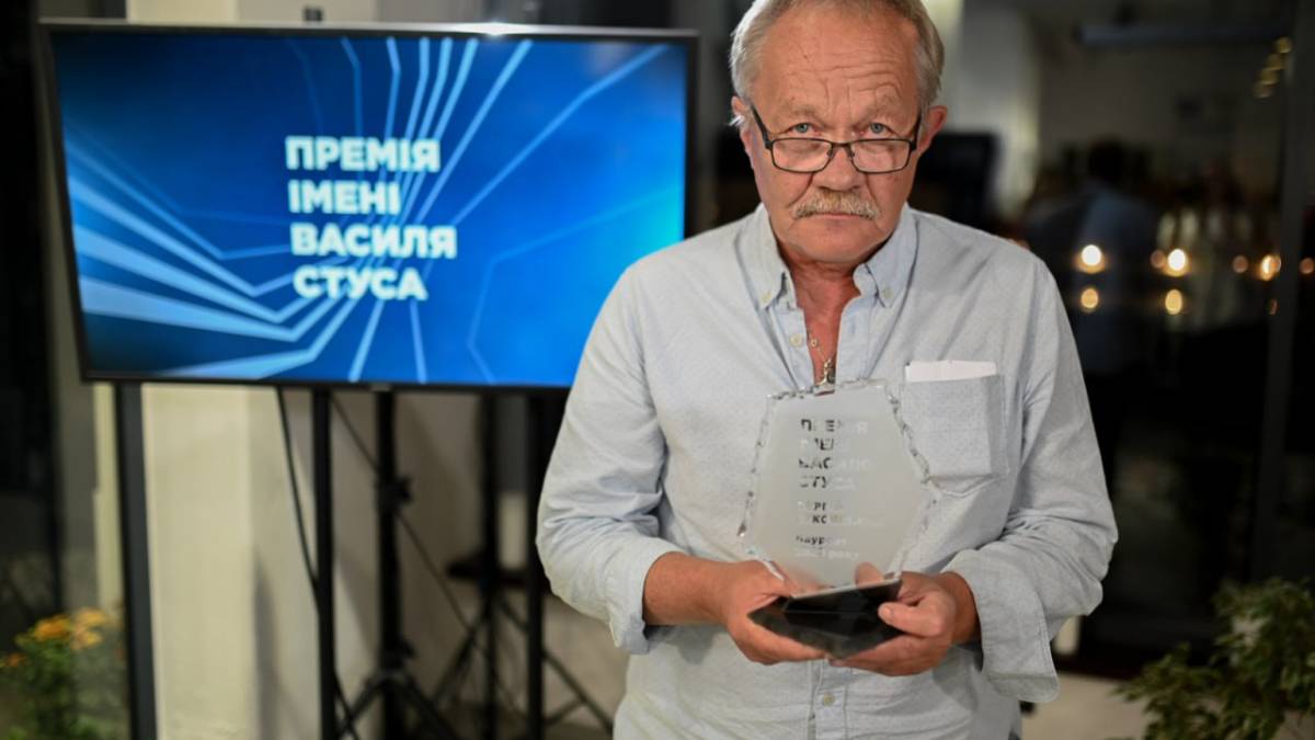 Лауреатом премії імені Стуса став кінорежисер Буковський