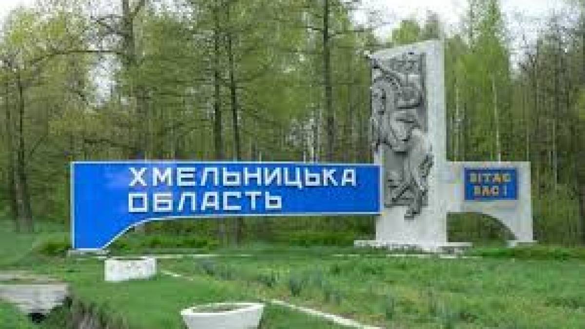 росія другу ніч поспіль била по Україні крилатими ракетами