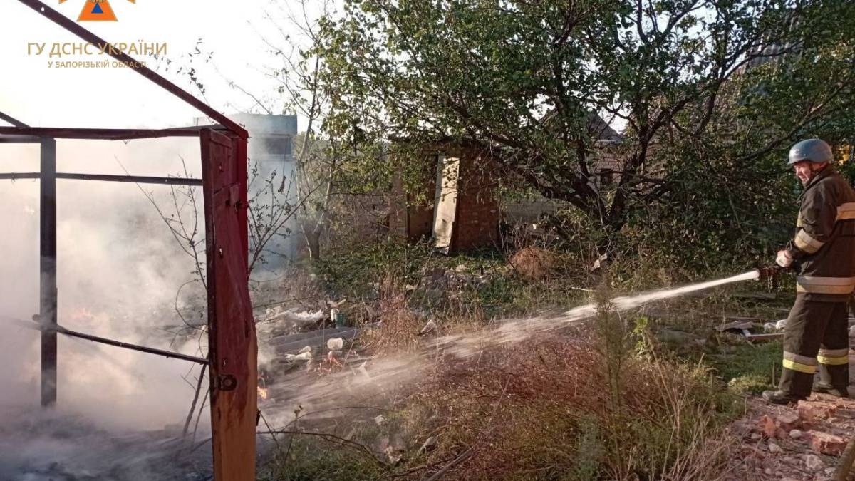 Із-за ворожих обстрілів у Запорізькій області виникло 5 пожеж