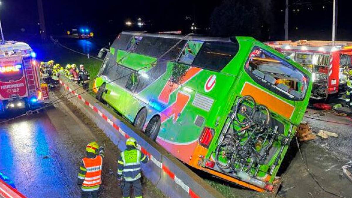 ДТП з автобусом в Австрії: у МЗС заявили, що постраждало двоє українців