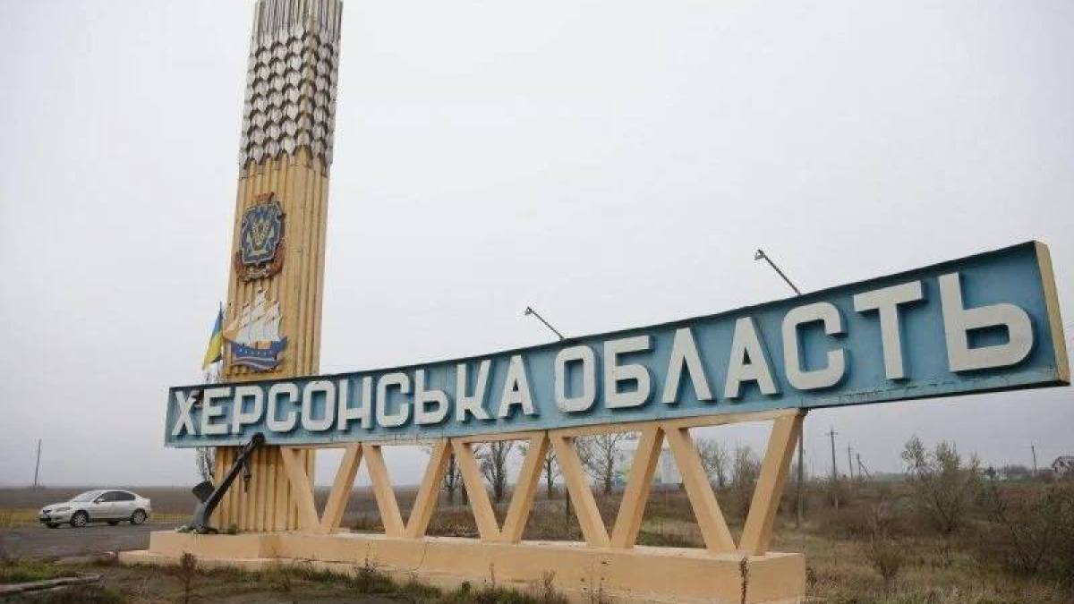 Окуповану Херсонщину приєднають до Чечні та Калмикії