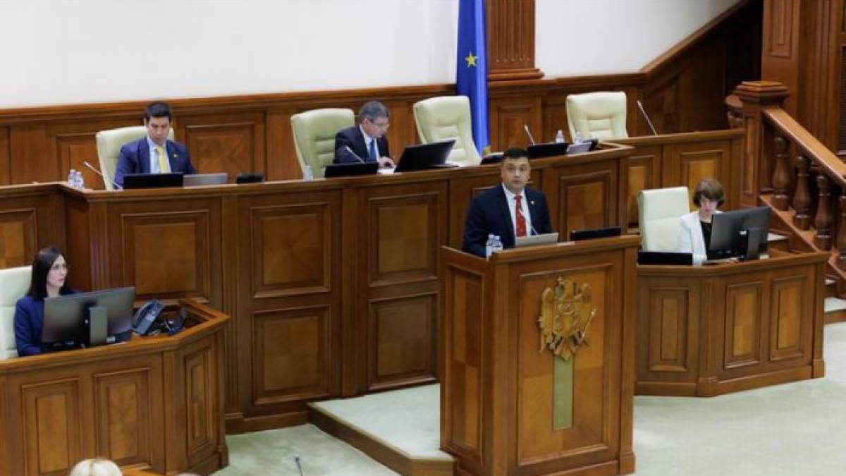 Молдова продовжила надзвичайний стан ще на 60 днів