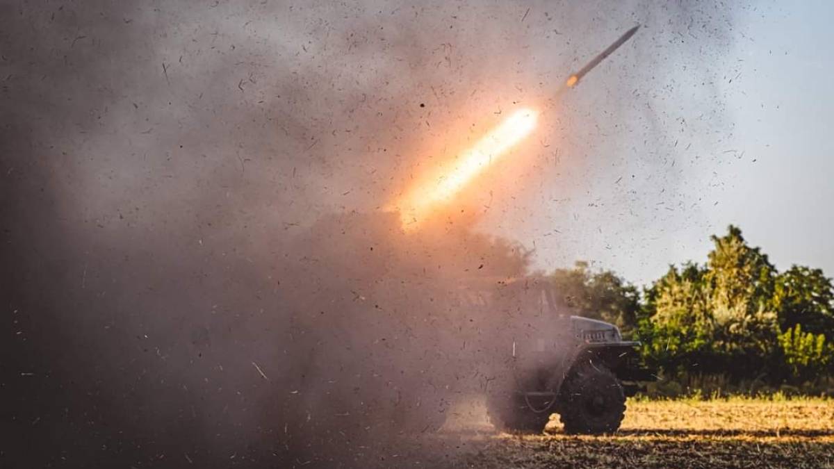 Генштаб ЗСУ — про втрати ворога на 23 вересня: 275460 (+510) осіб, 789 (+4) РСЗВ, 530 (+2) засобів ППО, 6210 (+33) артсистем, 8912 (+21) ББМ