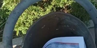У Бердянську окупанти роздають свою агітаційну макулатуру: виходить погано