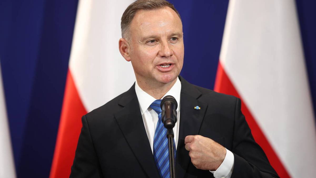 Польща підготувала транзитні коридори для українського зерна – Дуда