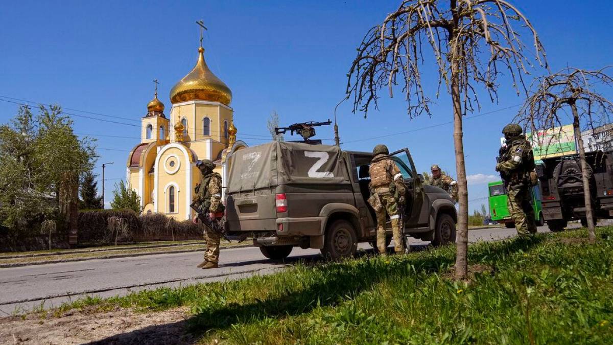 Жители Бердянска жалуются, что оккупанты задерживают выдачу социальных выплат