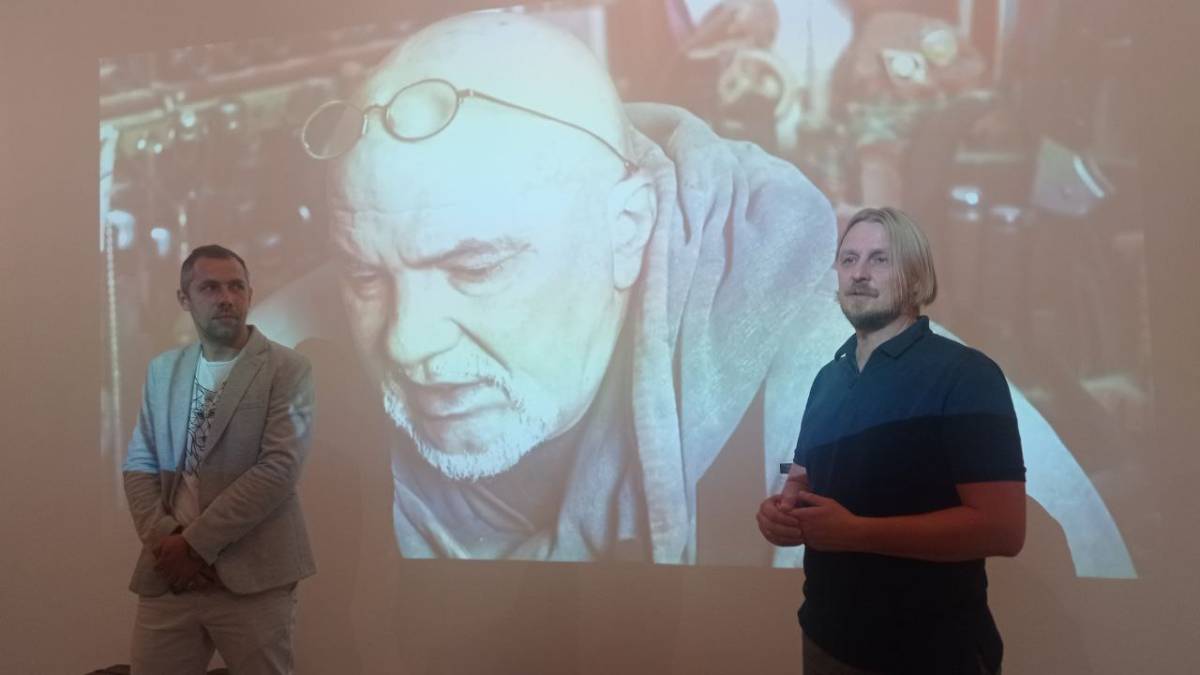 Покрова від Олександра Животкова обіймає Запоріжжя