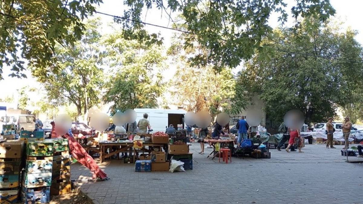 У Запоріжжі триває боротьба зі стихійною торгівлею