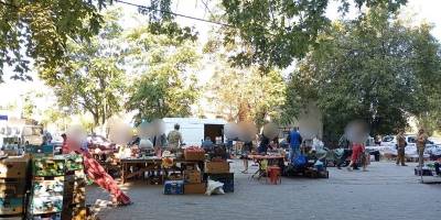 У Запоріжжі триває боротьба зі стихійною торгівлею