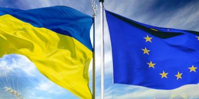 ЄС передав трейлери для службових собак Нацполіції України