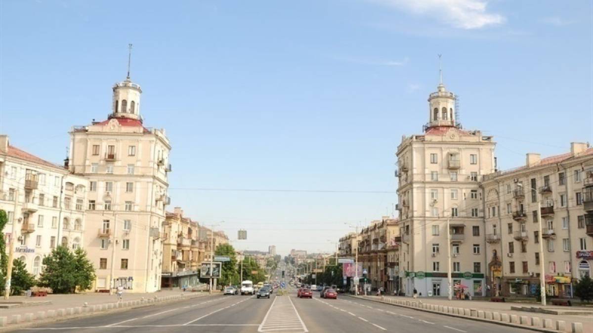 У Запоріжжі вулицю та проспект перейменували на честь Героїв Національної гвардії України