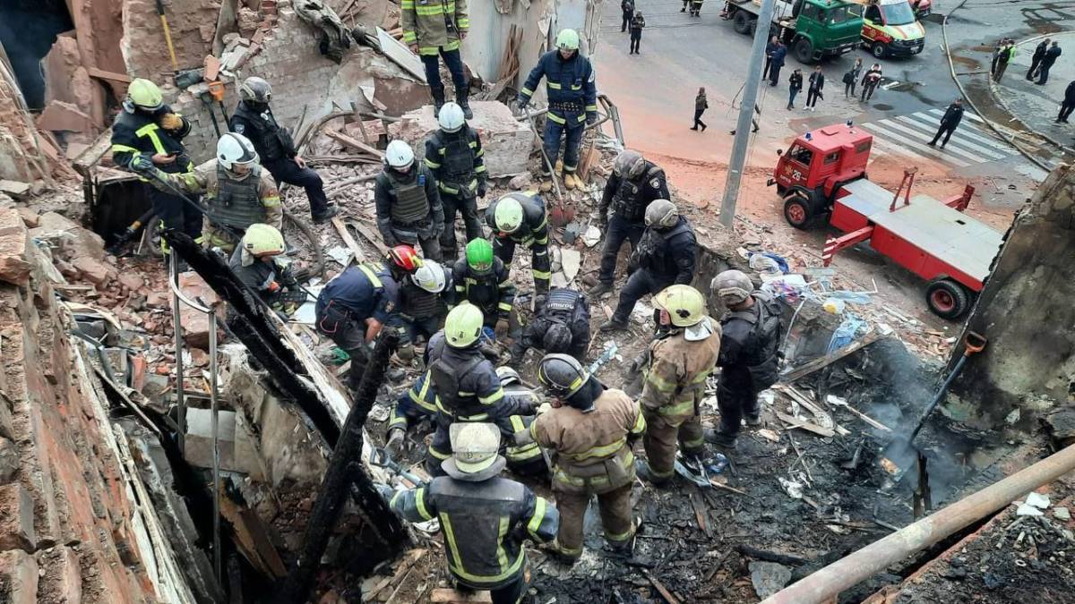Оккупанты нанесли удар по центру Харькова