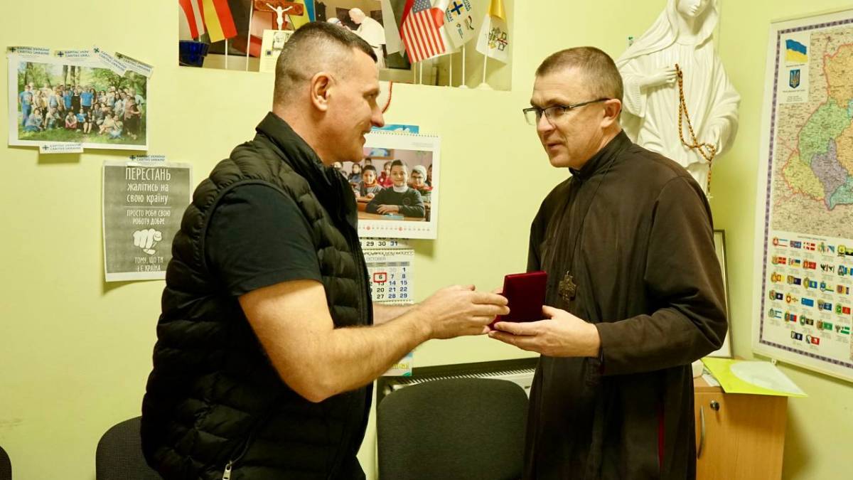 Запорізькі волонтери – люди непереможної сили добра